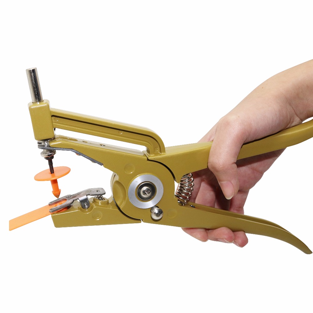 Cattle Ear Tag Applicator - 豚 牛 羊 耳タグ プライヤー 実用的